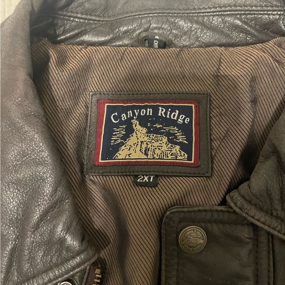Vintage Leather Jacket - Picture 2 of 4